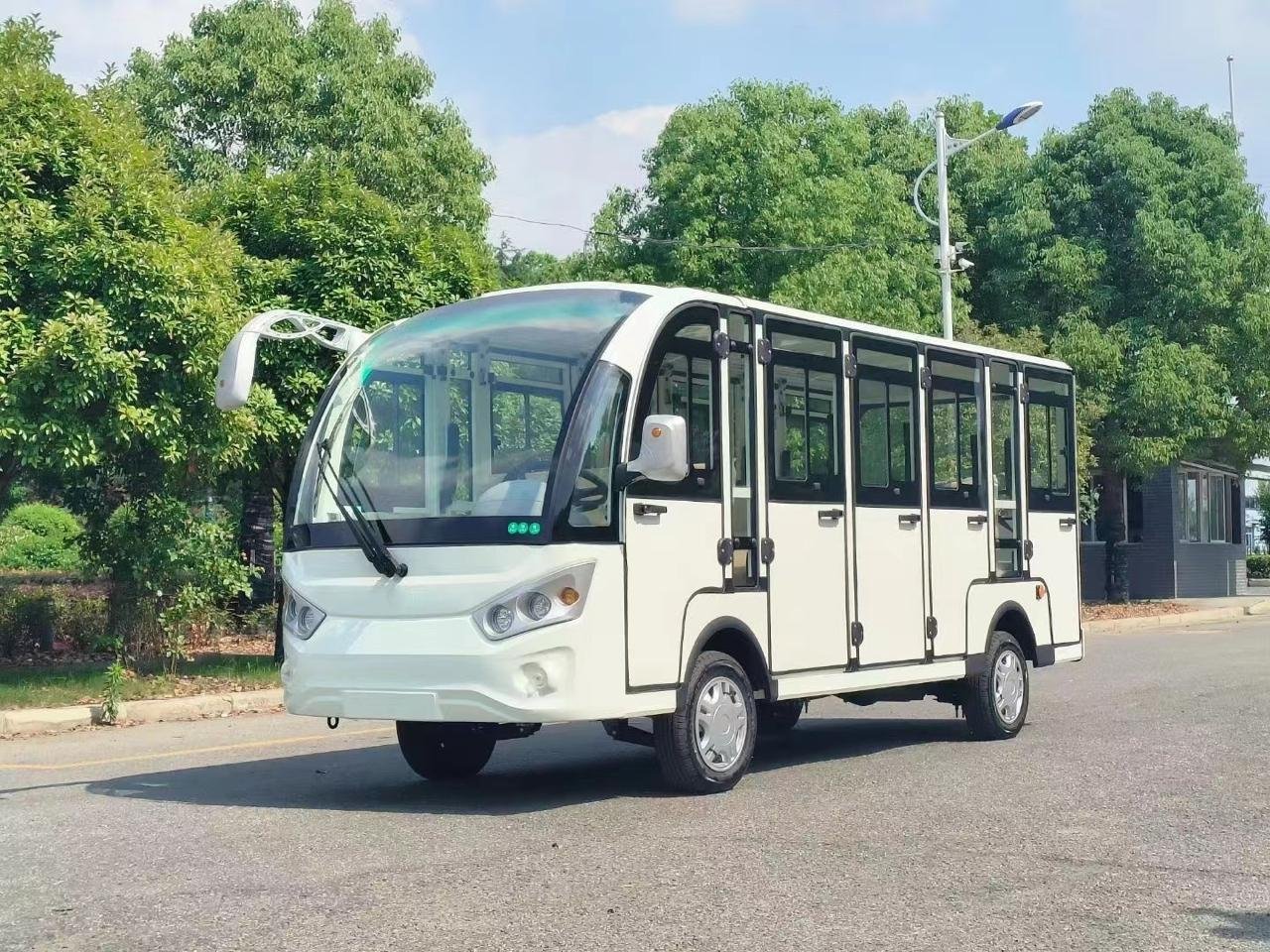 जनसुविधा और हरित परिवहन का संगमः सखी कैब बेड़े में आधुनिक मिनी ईवी बसें  जल्द, जिला प्रशासन की तैयारी पूरी